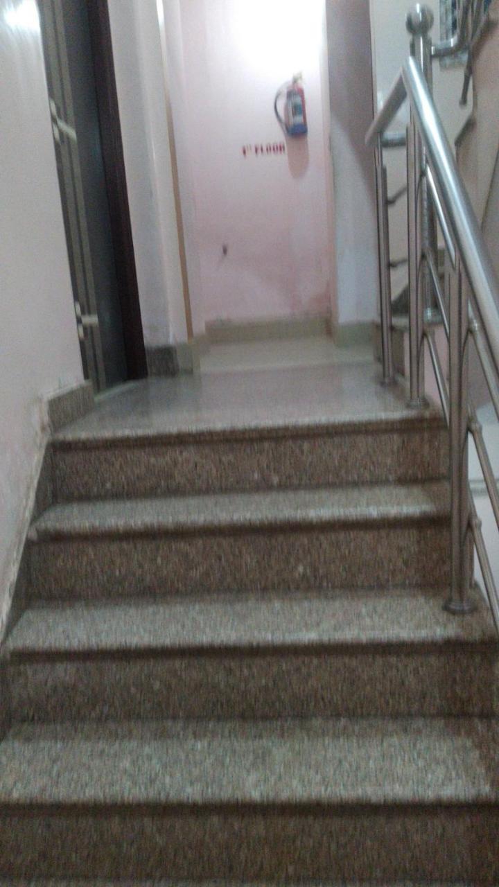 Hotel Giriraj Inn Varanasi Exterior foto